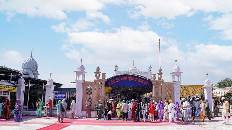 Gurudwara Beed (Bir) Baba Budha Sahib Ji